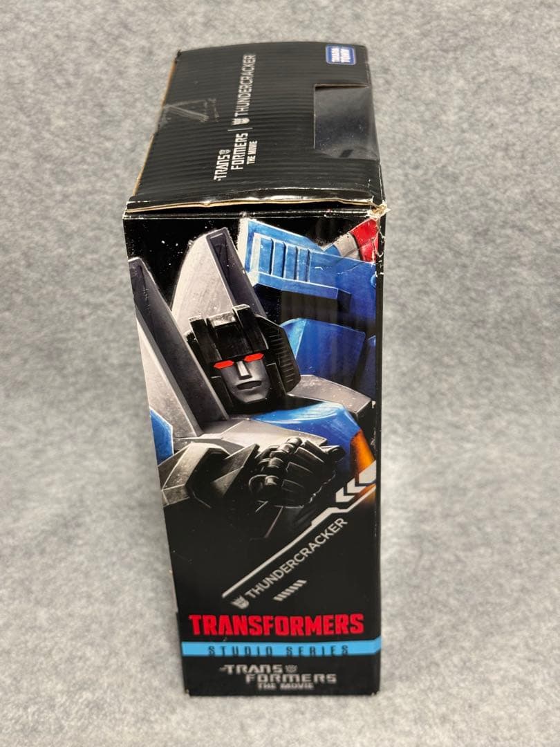 【新品】トランスフォーマー スタジオシリーズボイジャークラス サンダークラッカー