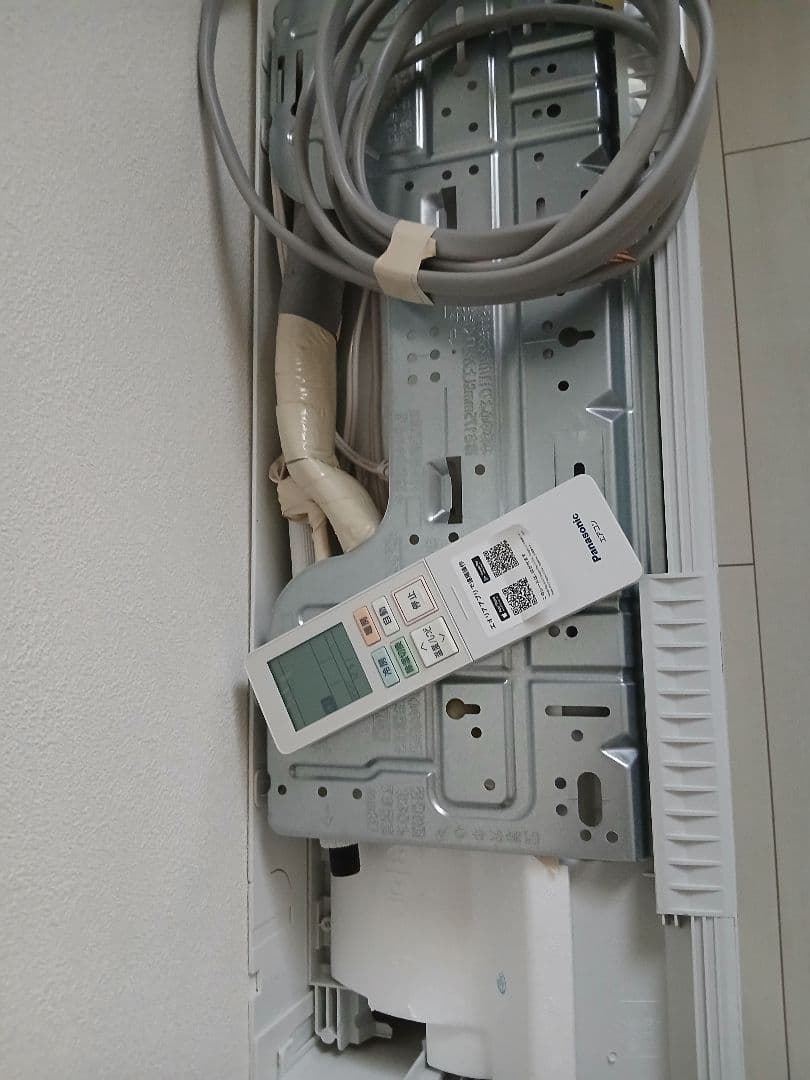 Panasonic CS-225DVXY エアコン本体と室外機 エオリア