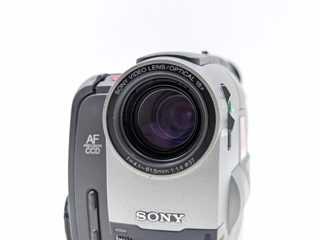 8mmテープのダビングに！ SONY ビデオカメラ CCD-TRV91 02