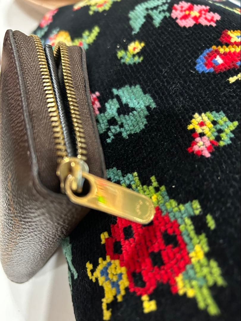 ルイヴィトンモノグラムジャイアントジッピイウォレット