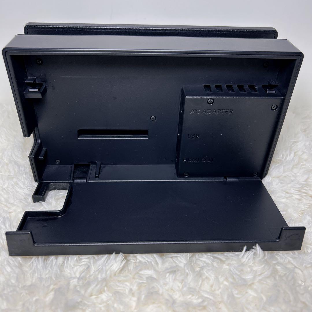 【極美品】Nintendo Switch 本体