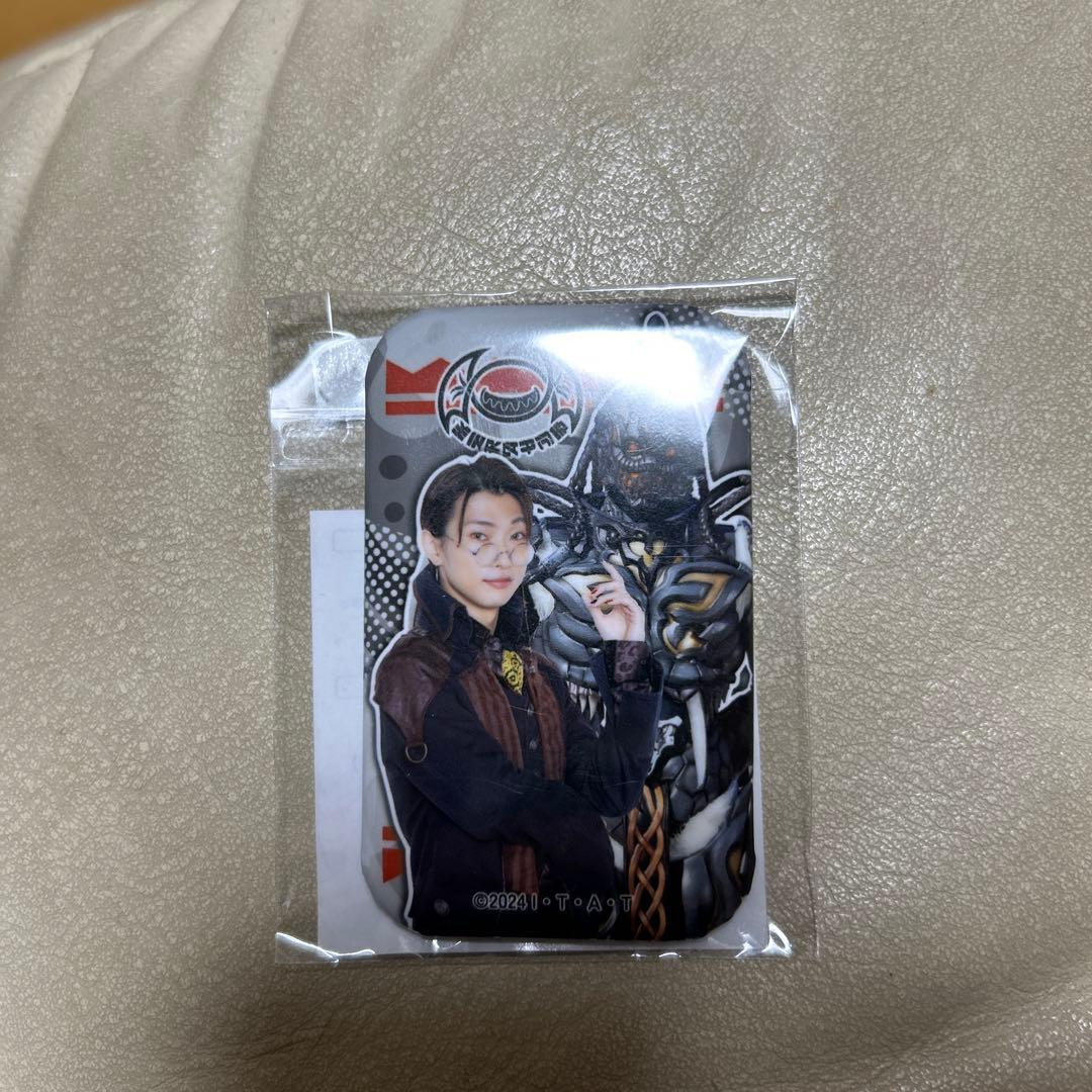 仮面ライダーガヴ ニエルブ・ストマック 滝澤諒 缶バッジ TOSくじ B賞