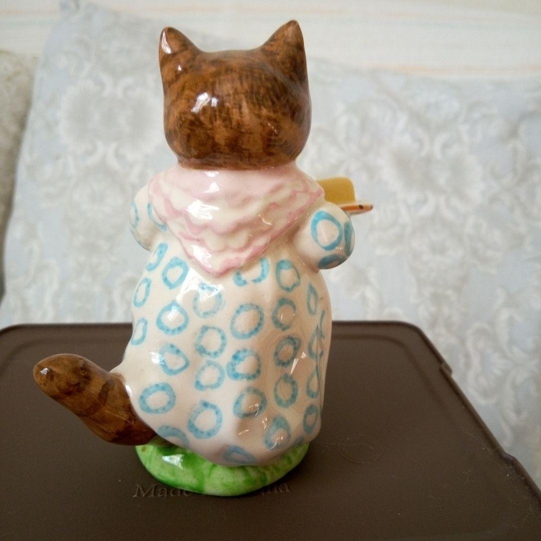 ビアトリクスポター置物 猫のリビー - メルカリ