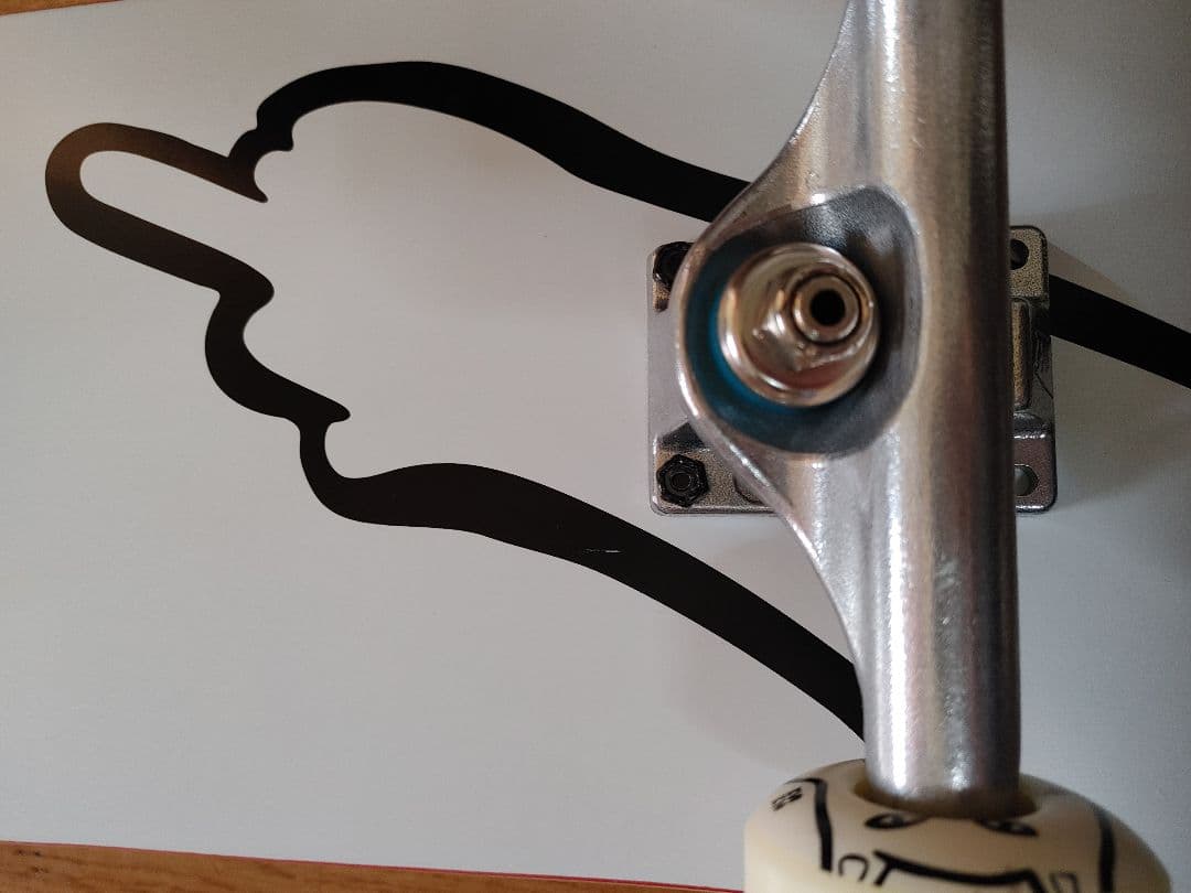 RIPNDIP LORD NERMAL　コンプリートスケートボード　8.25