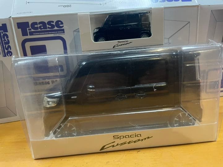 スペーシアカスタムmk 53s1/18サイズサンプルカラー黒色