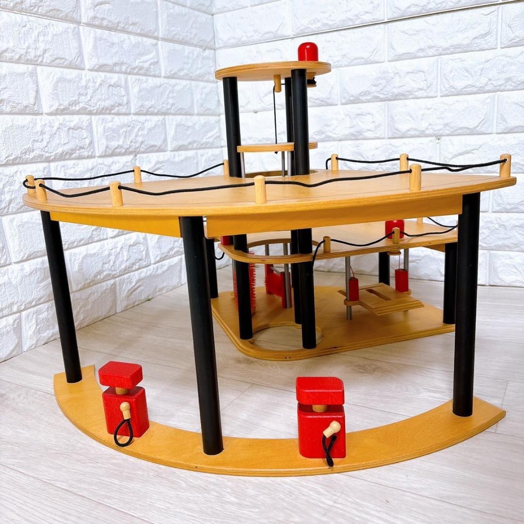 希少 ボーネルンド ドイツ アーレンツ社 パークハウス 駐車場 木製 おもちゃ