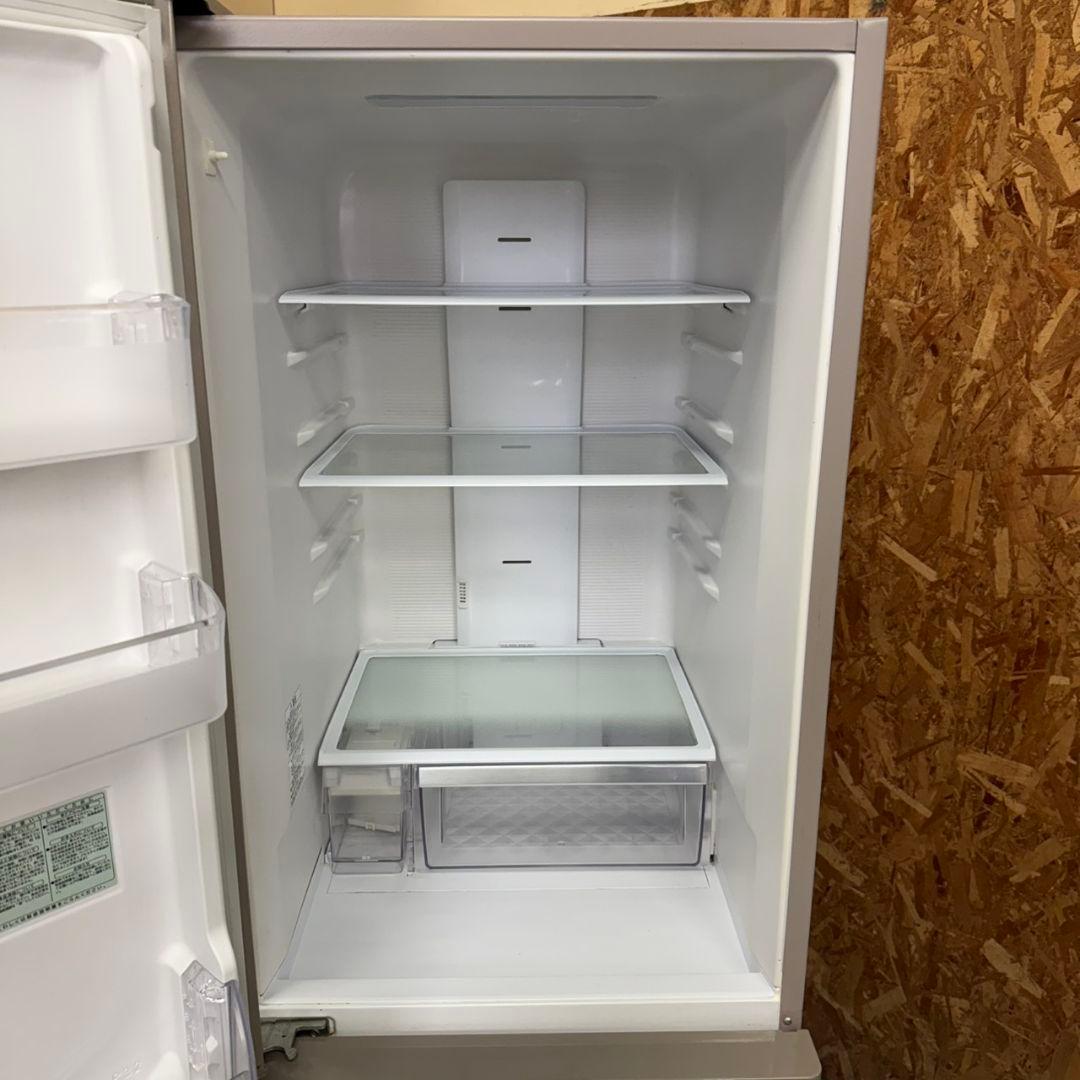 341 冷蔵庫　大型　300L強　左開き　自動製氷機付　洗濯機も有　極美品