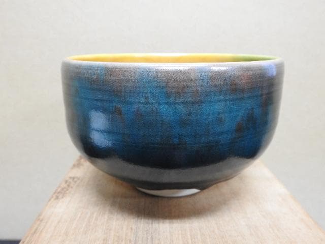 浅倉五十吉　彩釉茶碗　共箱　MA270