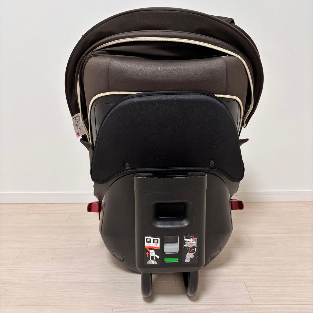 【美品】 エールベベ クルット4s グランス シャンパンプラウン