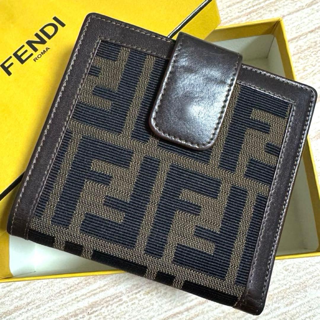FENDI 二つ折り財布 FFロゴ ブラウン/ブラック - メルカリ