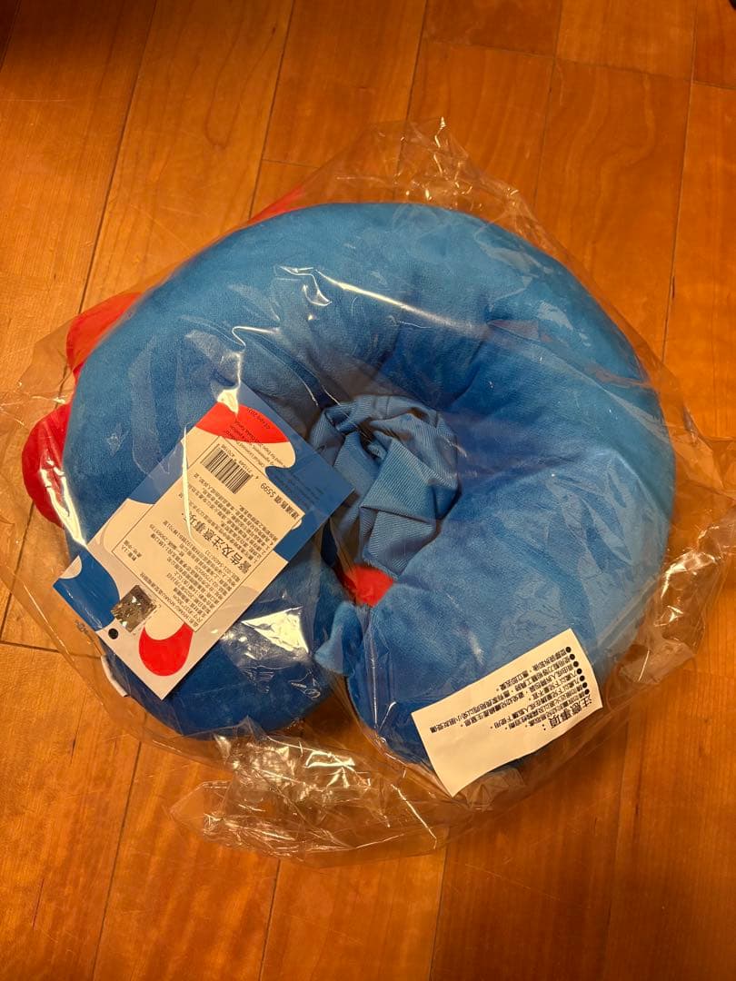 台湾限定 ミャクミャク ネックピロー 大阪関西万博 - メルカリ