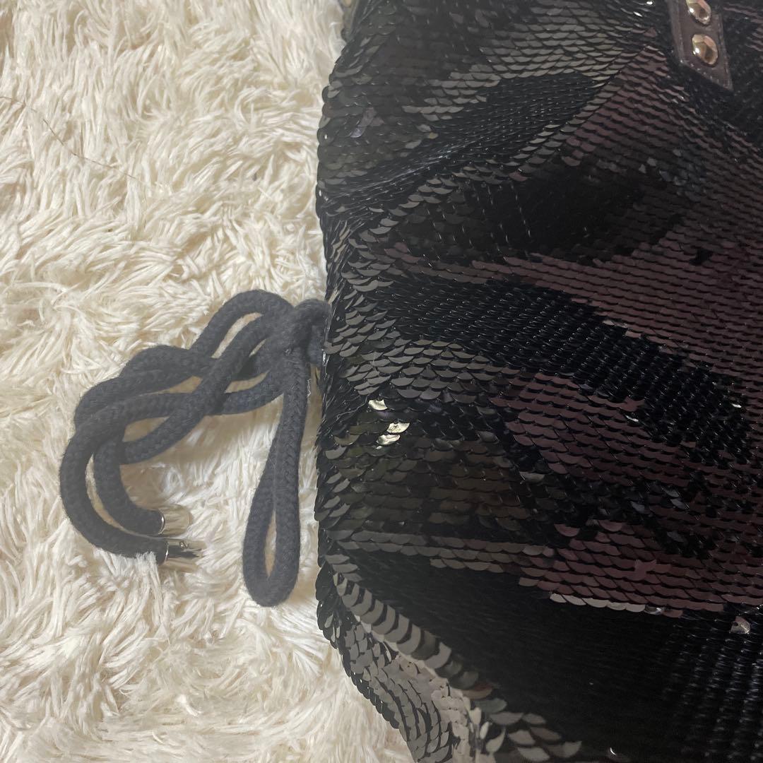 コーチスパンコールバッグ　ブラック