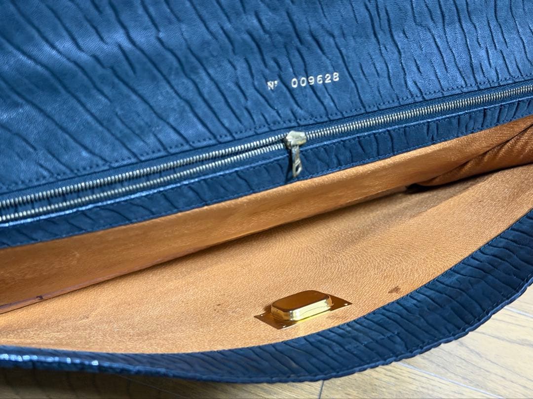 u*8様 Valextra ヴァレクストラ 黒ブリーフケース ビンテージ イタリ