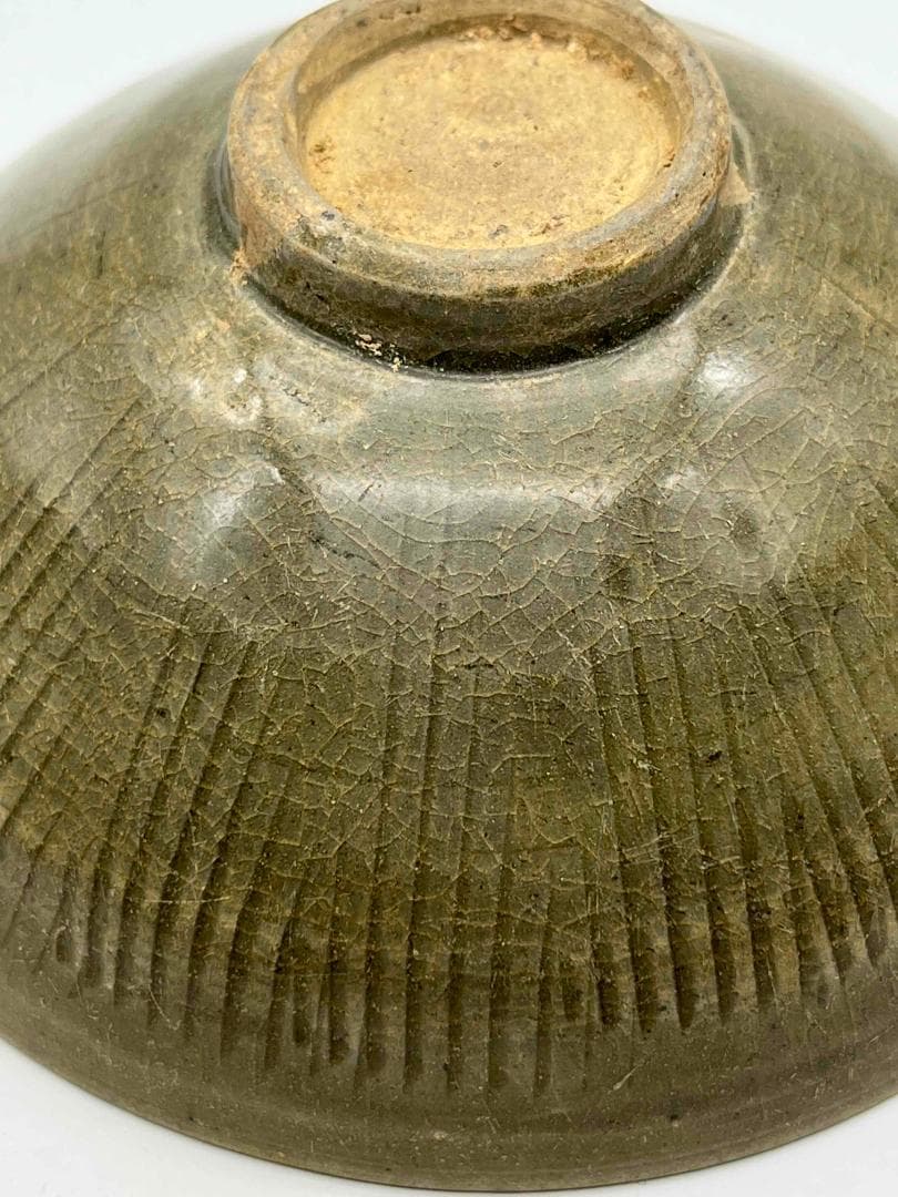 宋時代 青磁 越州窯刻花文碗 茶鉢 越窯 唐物