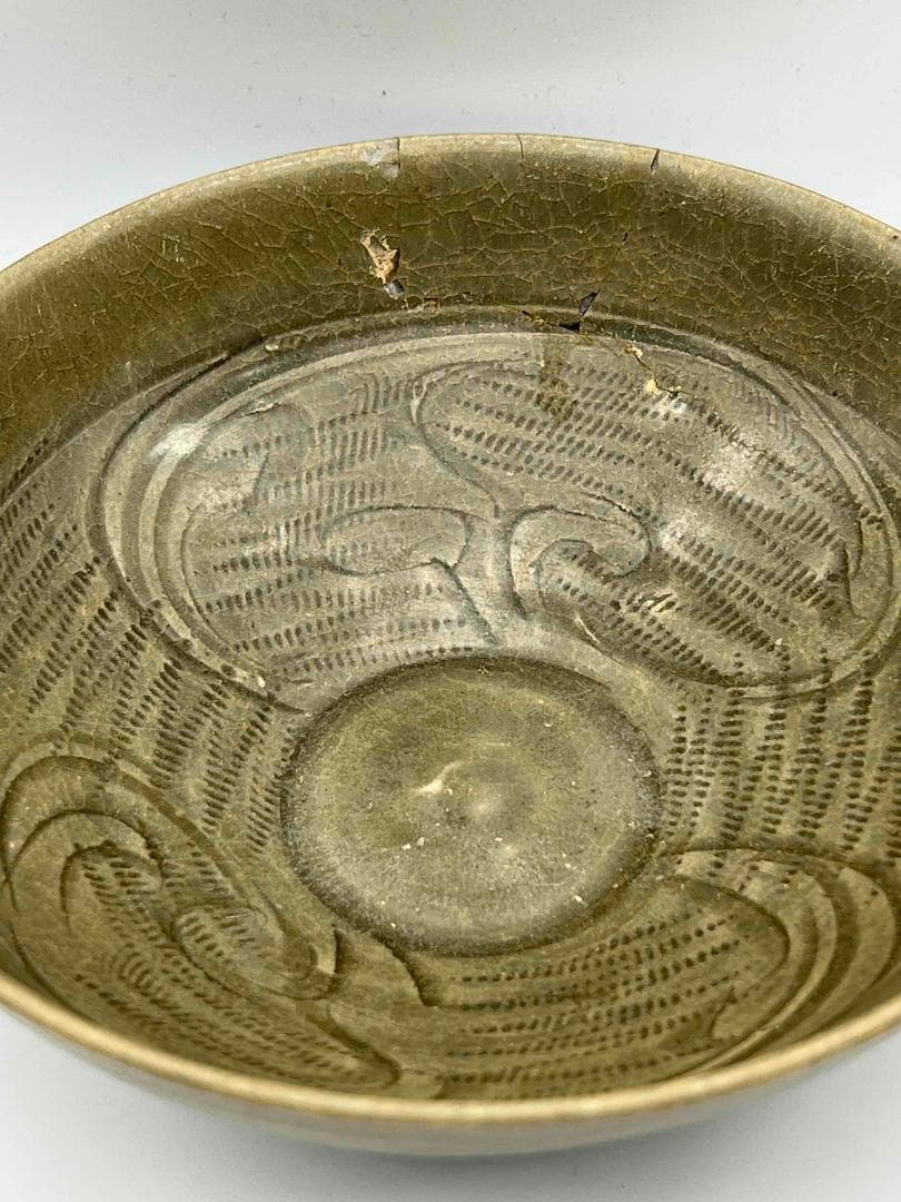 宋時代 青磁 越州窯刻花文碗 茶鉢 越窯 唐物