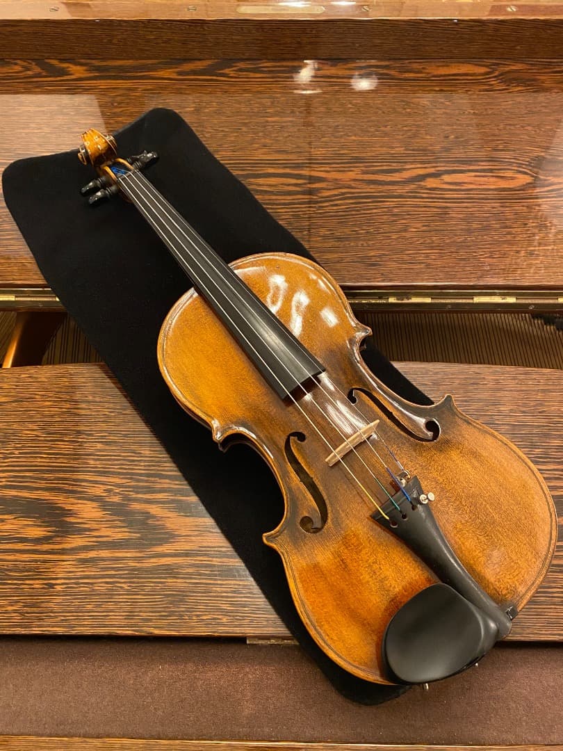 弦楽器 Suzuki violin.Stradivarius copy. N.8.4/4