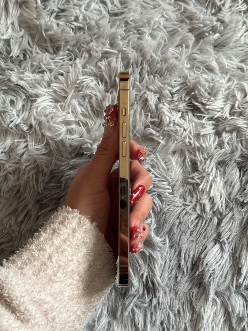 美品！iPhone12promax ゴールド 256GB - メルカリ