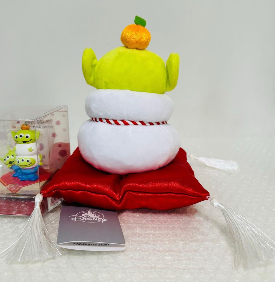 トイストーリー　エイリアン　鏡餅　ぬいぐるみ　置物