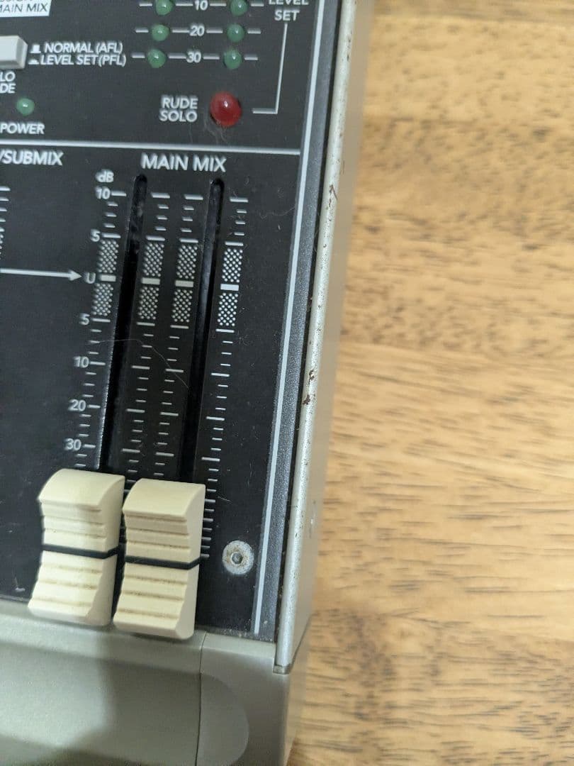 MACKIE 1402-VLZ3 アナログミキサー