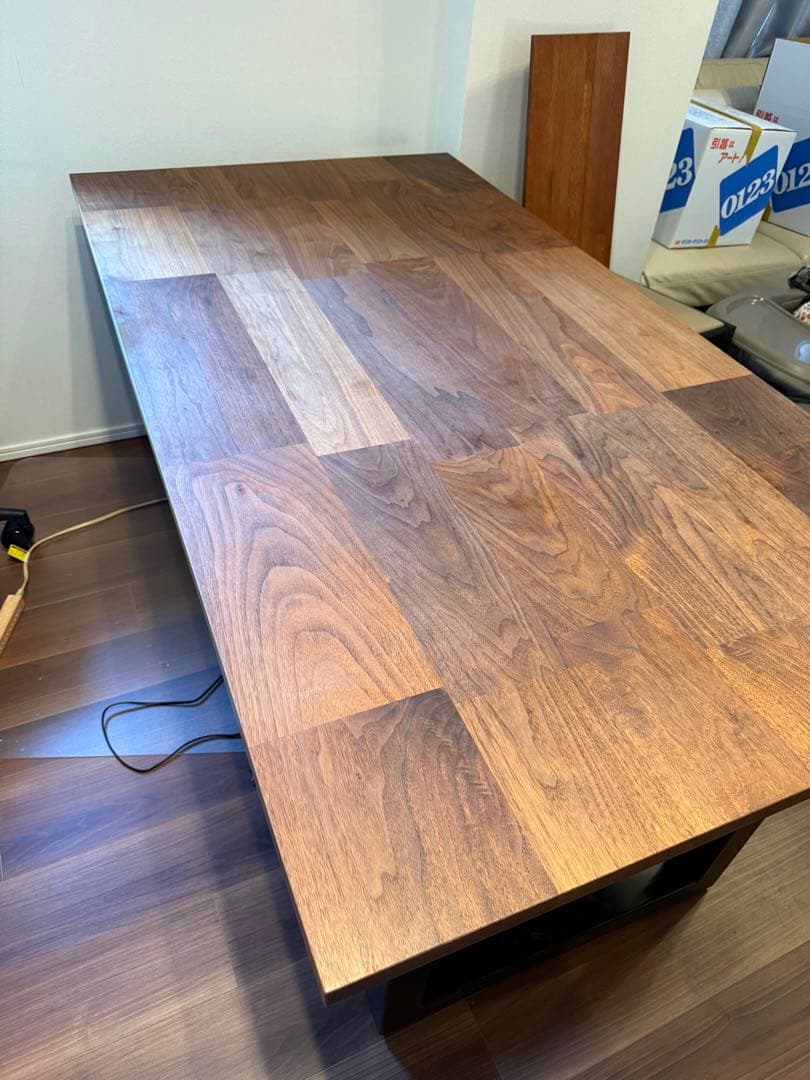 マスターウォール　モバイクダイニングテーブル