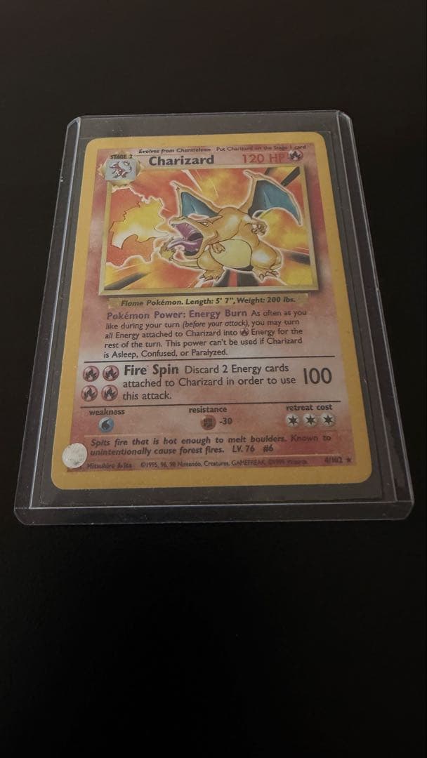 【値下げ】【極美品】1999 ポケモンカード リザードン 4/102 ホロ