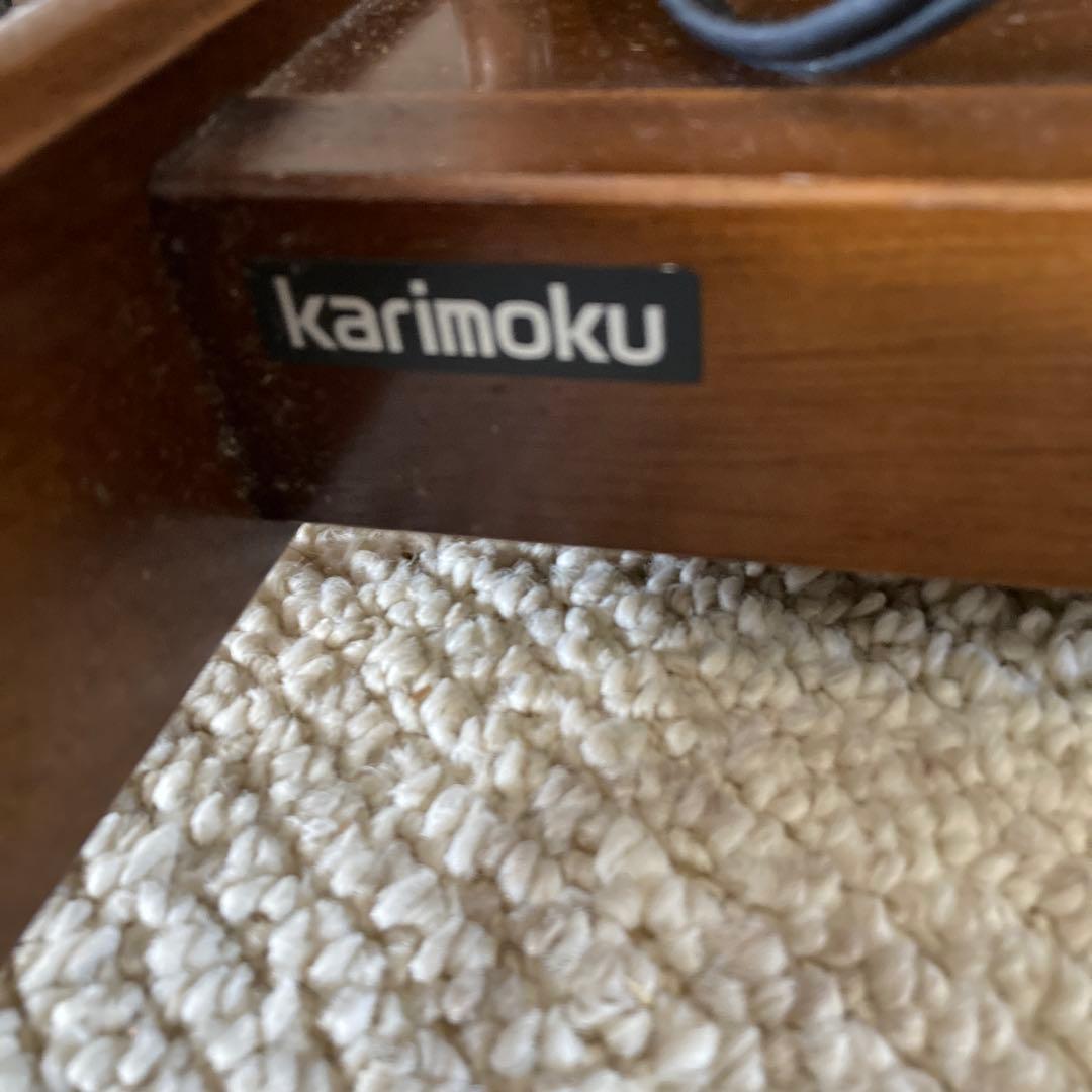 カリモク木製ライティングデスク 電源コンセント付き