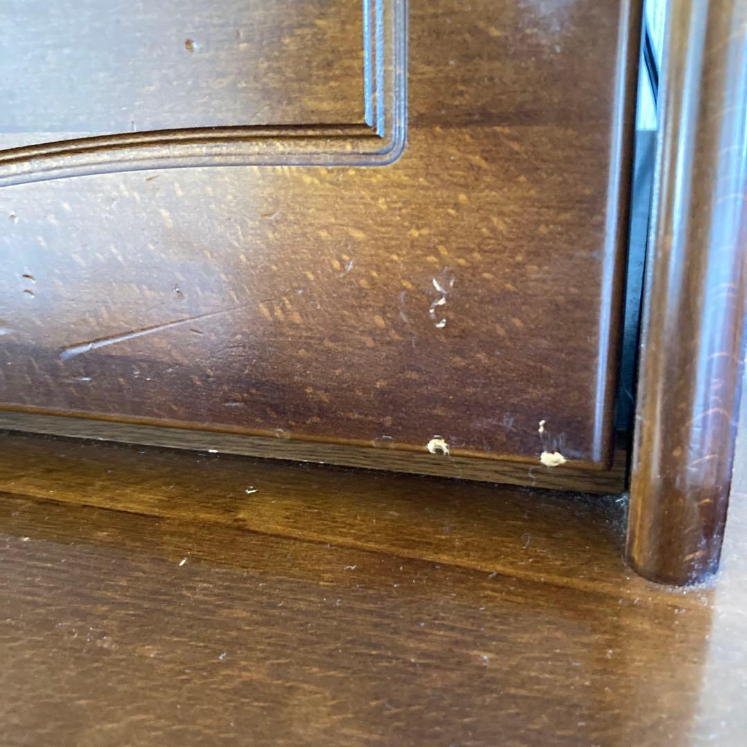 カリモク木製ライティングデスク 電源コンセント付き