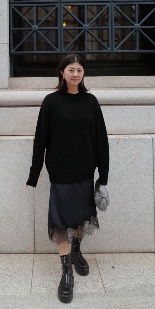 machatt レースサテンスカート　完売色ネイビー