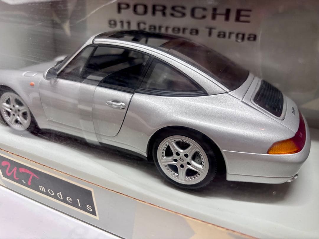 未開封新品送料込1/18 Porsche Carrera targaミニカー