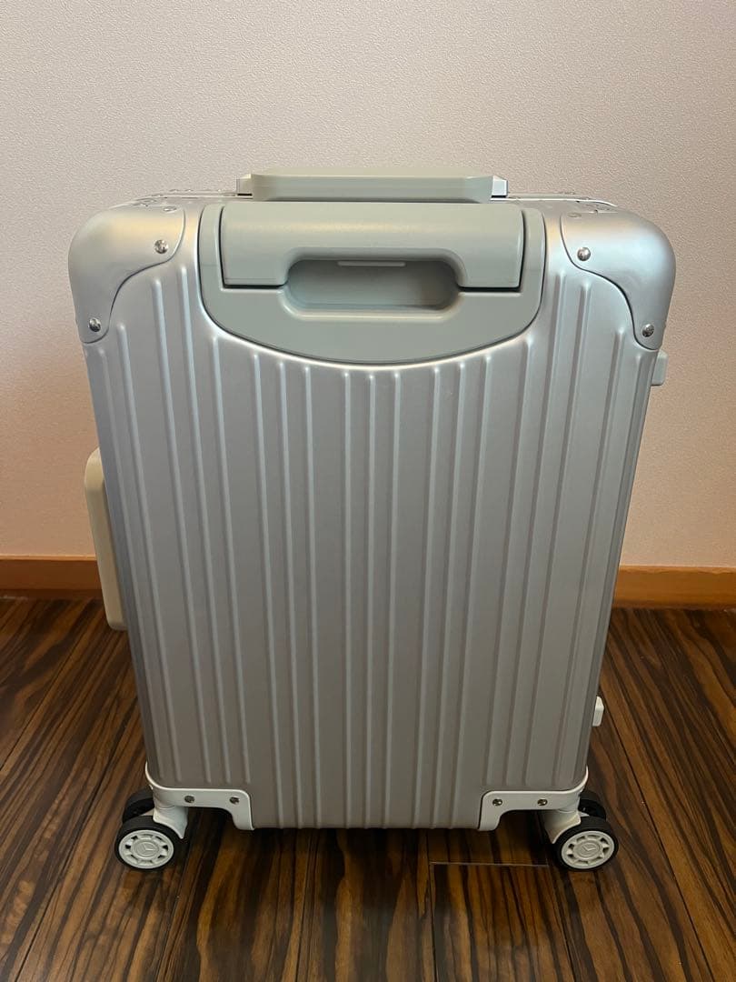 週末限定値下げ¥45000→¥40000ベンツキャリーケース32L