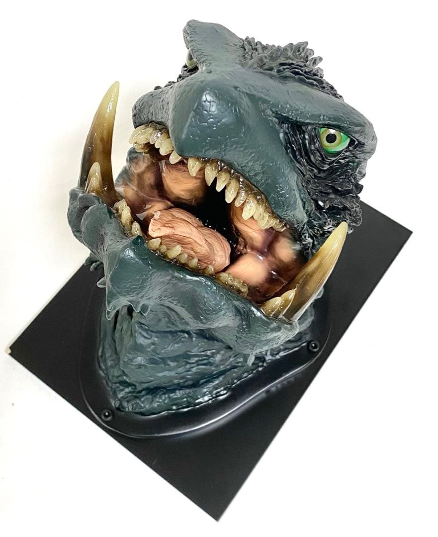 【希少品】 HMV ガメラ3 生誕40周年記念 M1号 ギニョールヘッド 希少品