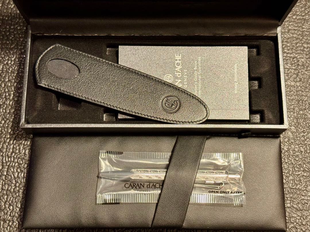 カランダッシュ アンモナイト XS ボールペン ルビー 旧ロゴ カラン