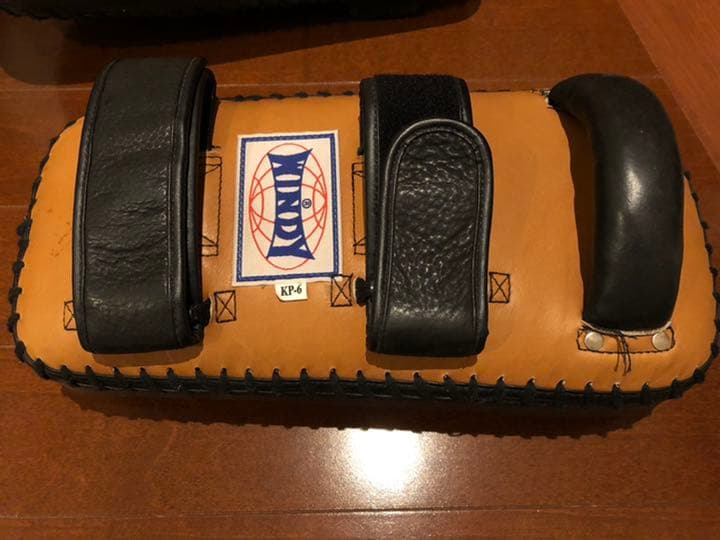 未使用品 WINDY キックミット KP-6 カラーナチュラル