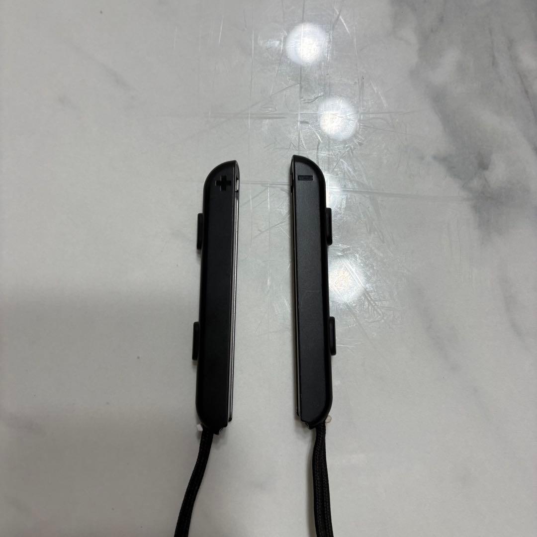 Nintendo Switch 本体 ジョイコン4個付き　充電器