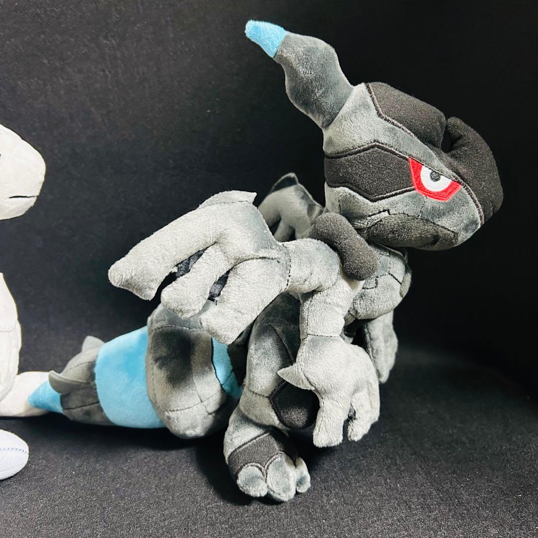 ポケモンセンター　ボスごっこ　レシラム　ゼクロム　ぬいぐるみ タグ付き