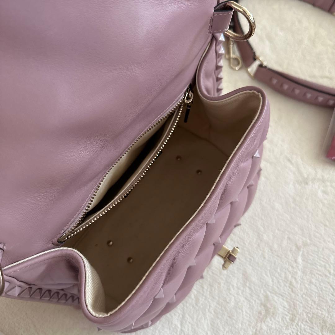 超美品 ヴァレンティノ ロックスタッズキャンディ ピンク