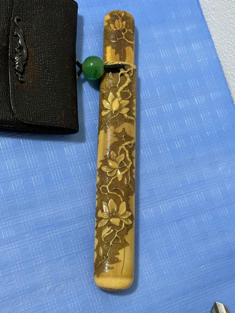 極上 時代物 煙草入れ 提げ物 キセル入れ 煙管 喫煙具 キセル 古道具 煙管入 根付 キセル入れ 時代物 煙草道具 天然素材 アンティーク 置物