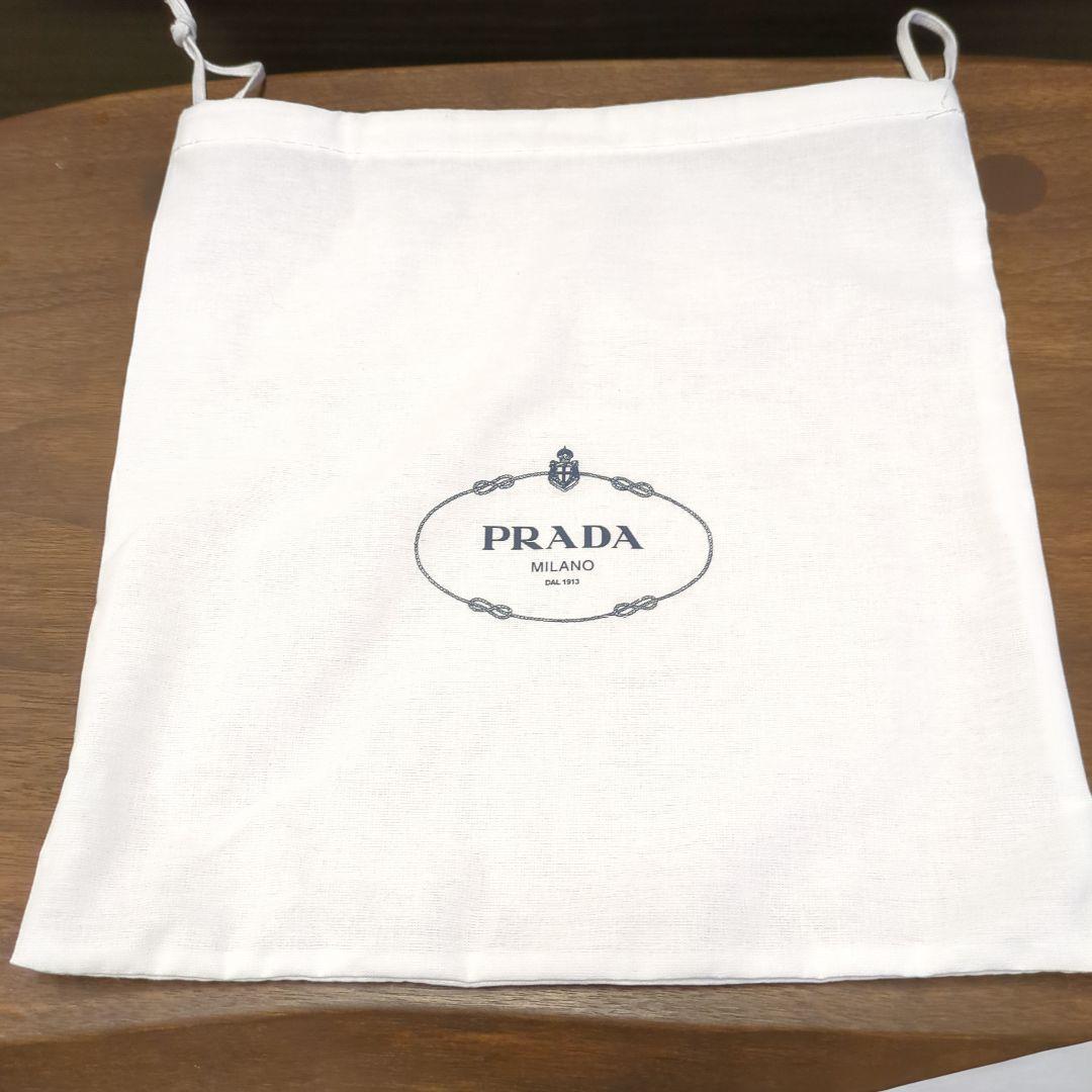 PRADA ピンク ヘアバンド