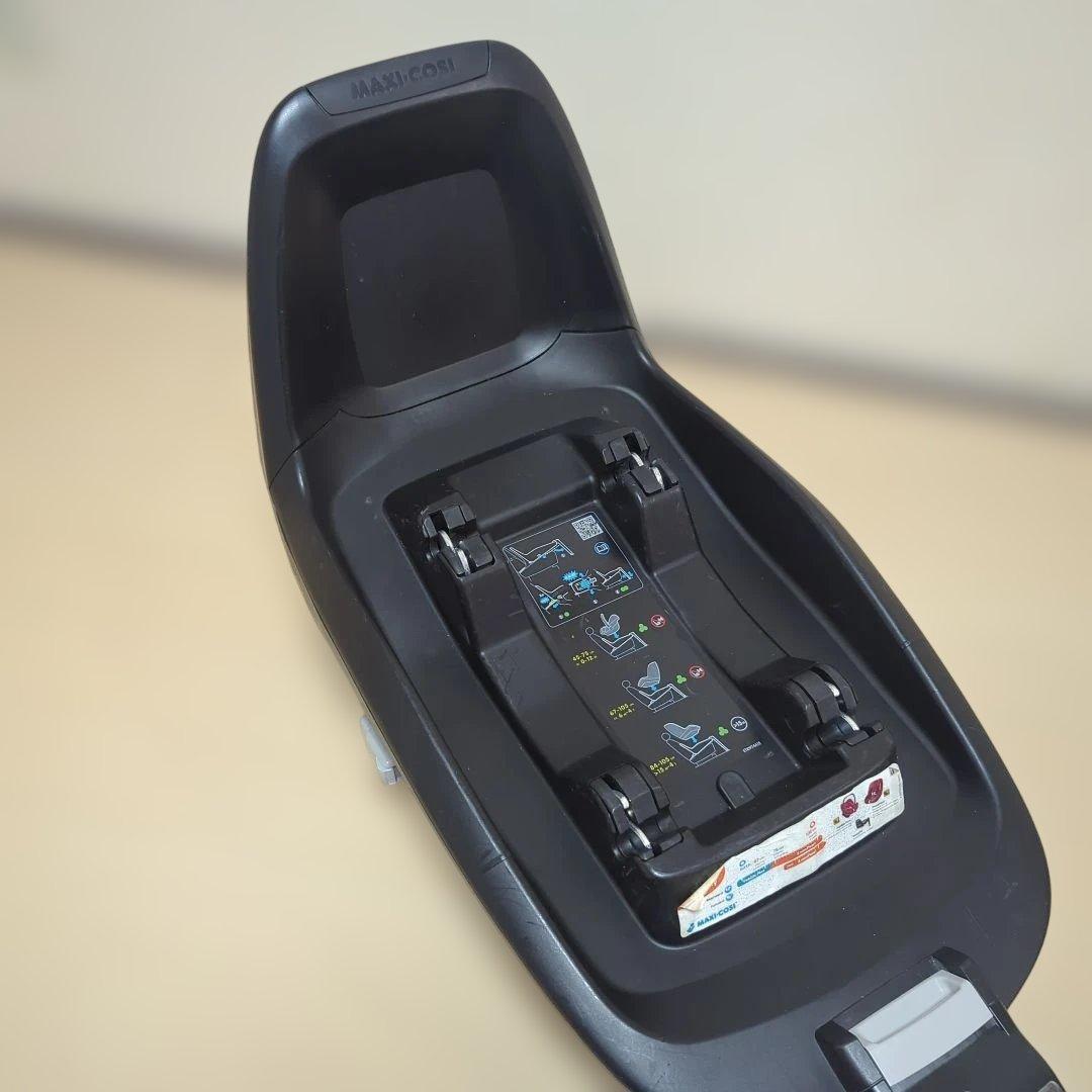 マキシコシ　2wayPearl　2wayFix　チャイルドシートセット　おまけ付