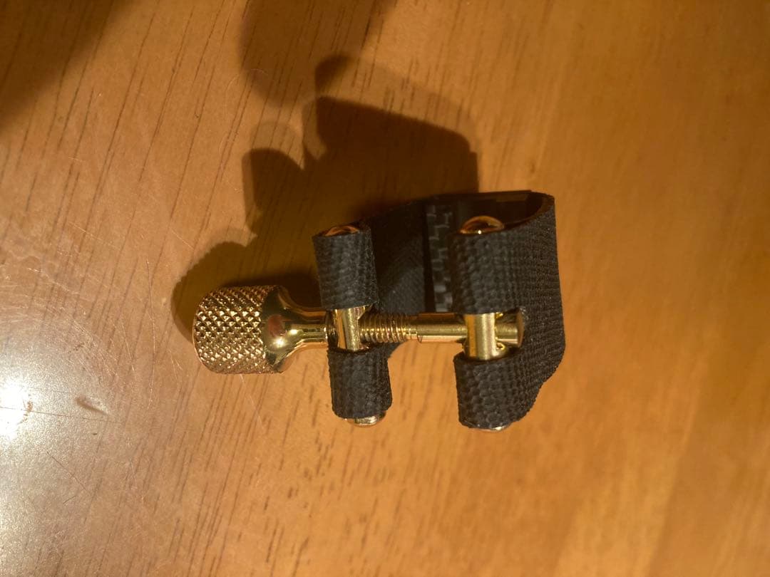 エディダニエルズ・エクスプレッションズ・カーボンファイバーリガチャー・B♭クラ用