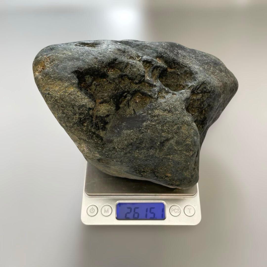 八海石　天然黒石　4個セット 水槽用レイアウト　12.8kg