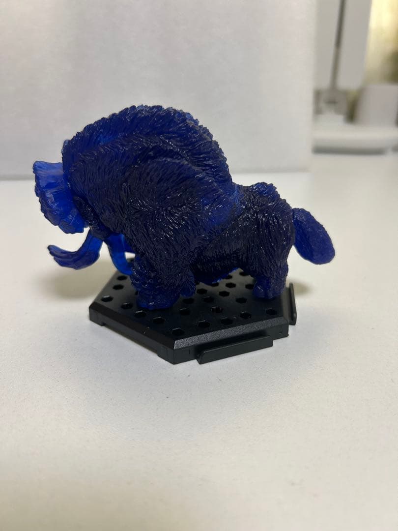 モンスターハンター　ゲームキャラクター　ガムート　フィギュア