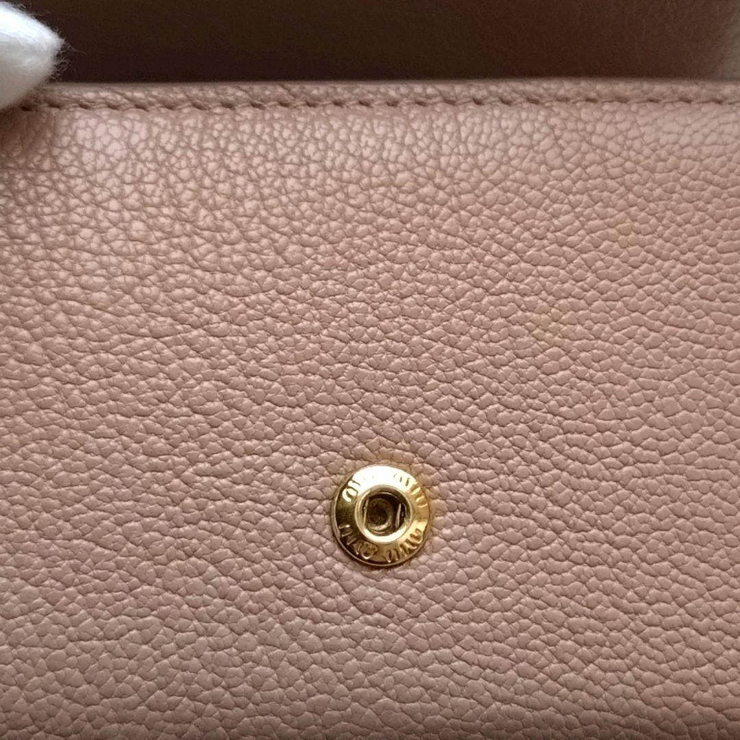 MIUMIU 三つ折り財布 コンパクトウォレット ゴールドロゴ ピンクベージュ