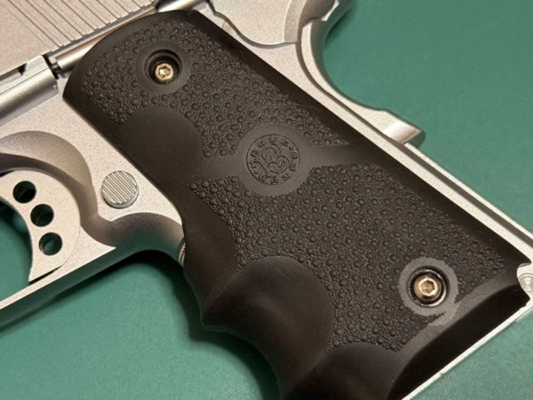 ウエスタンアームズ　Ｖ10ウルトラコンパクト　ガスガン中古品