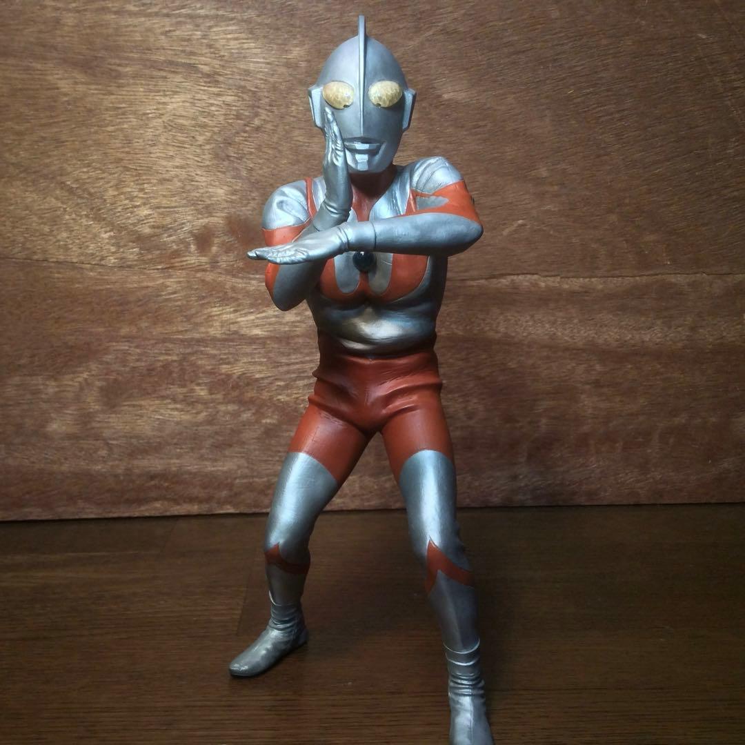 大怪獣シリーズ ウルトラマン(Cタイプ) 修正塗装済み　フィギュア