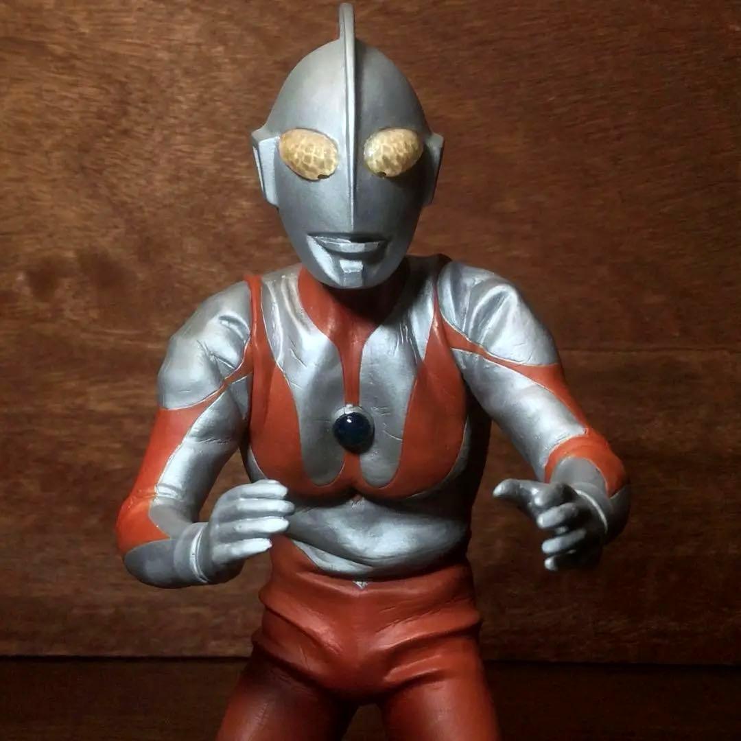 大怪獣シリーズ ウルトラマン(Cタイプ) 修正塗装済み　フィギュア