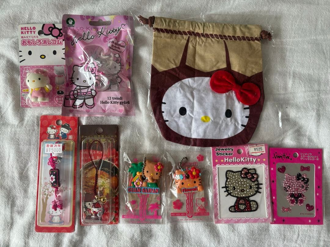 ハローキティー ご当地ボールペン•キーホルダー・チャーム まとめ売り