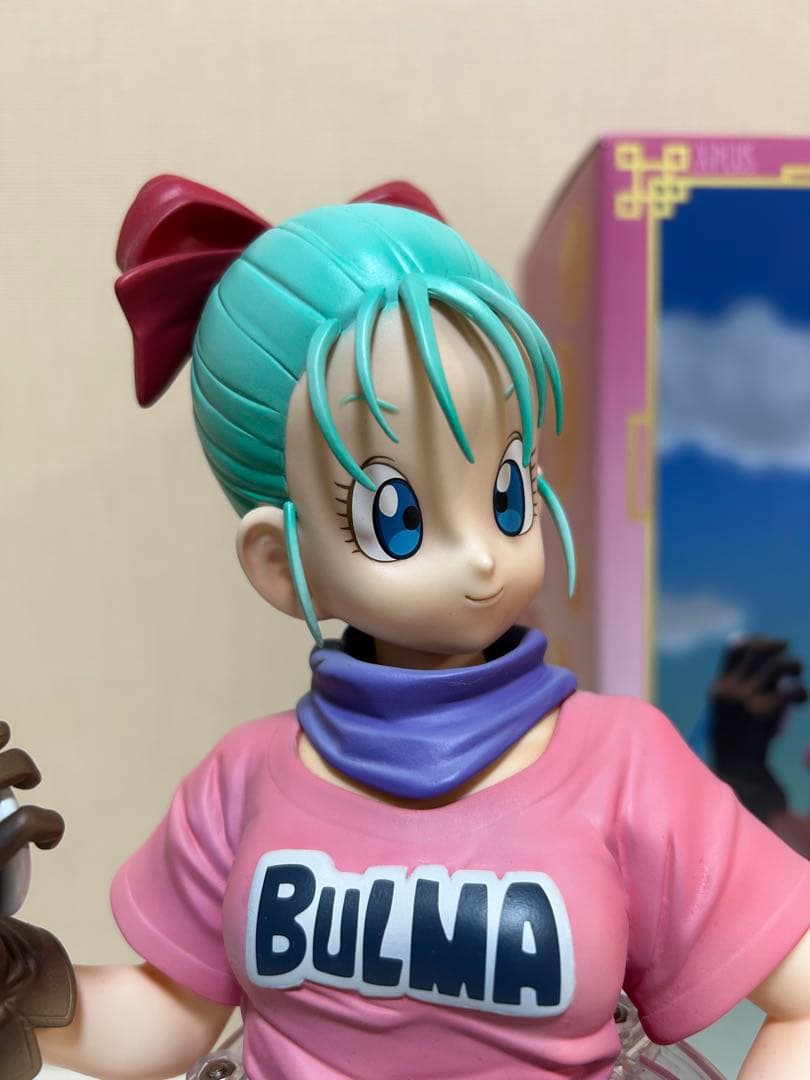 ドラゴンボール ブルマ フィギュア ギガンティックシリーズ