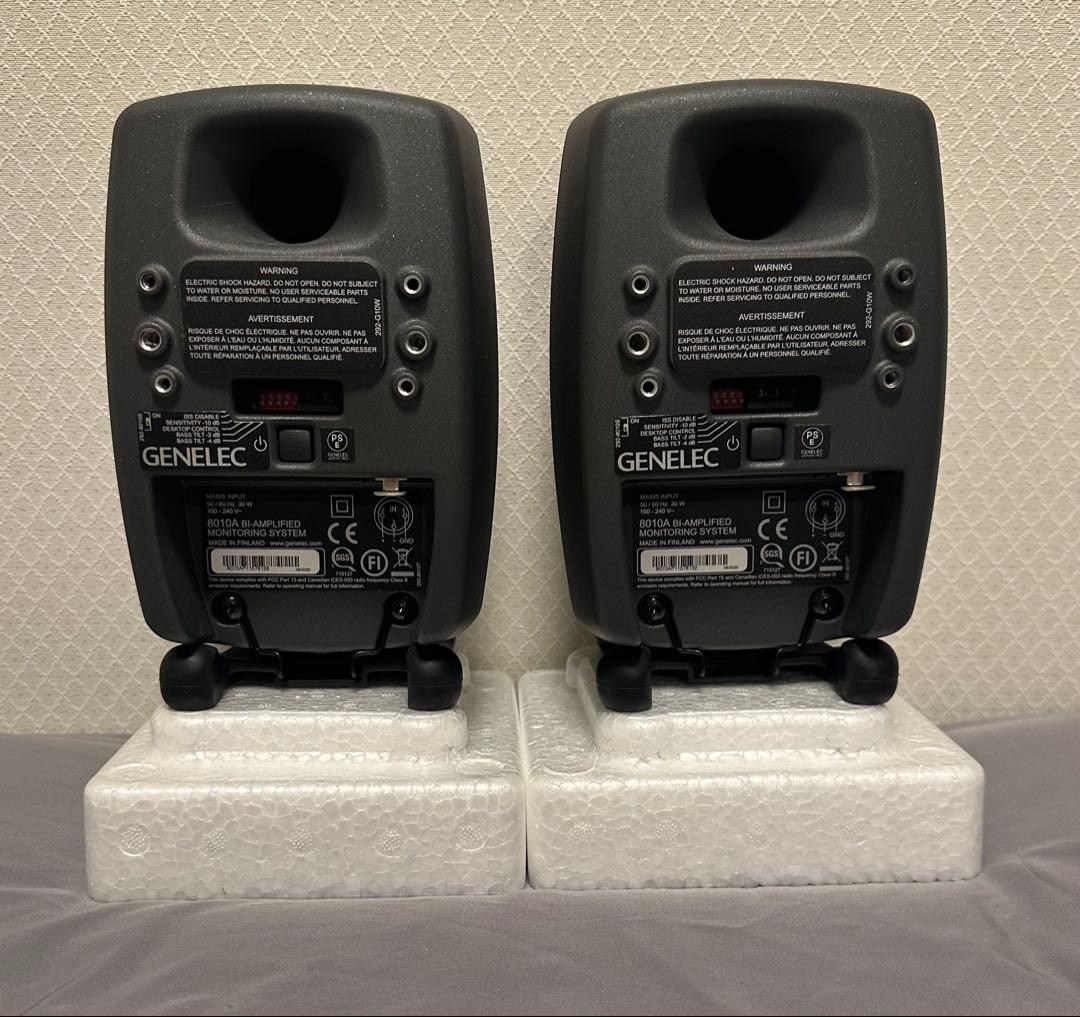 GENELEC 8010スタジオモニタースピーカー