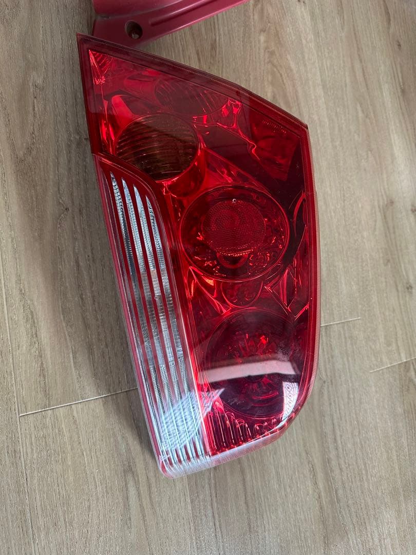 ランサー 左 テールランプ ライト エボリューション P3603 ランエボ